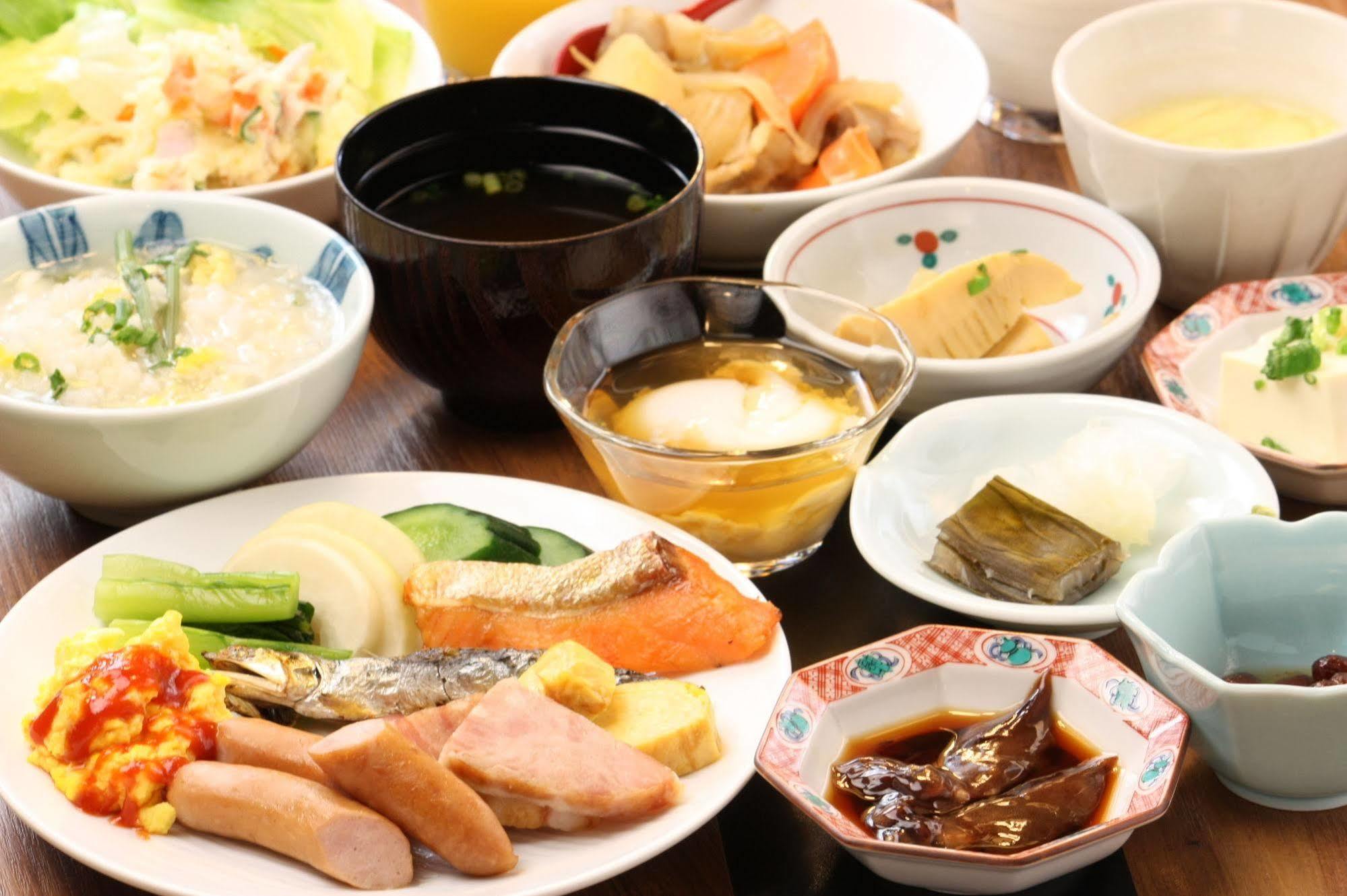 Fukui Manten Hotel Ekimae Kültér fotó